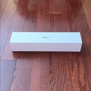 Apple Watch Series 3 Box